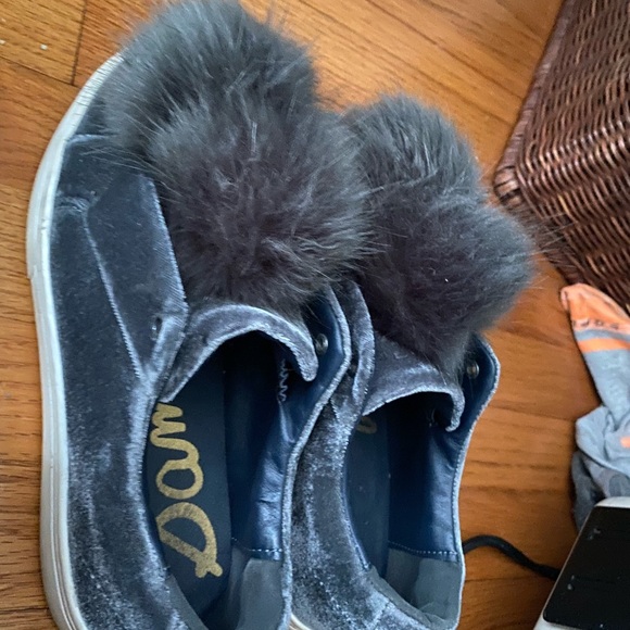 Sam Edelman Pom Pom and velvet slip on sneakers 9 - Picture 2 of 3